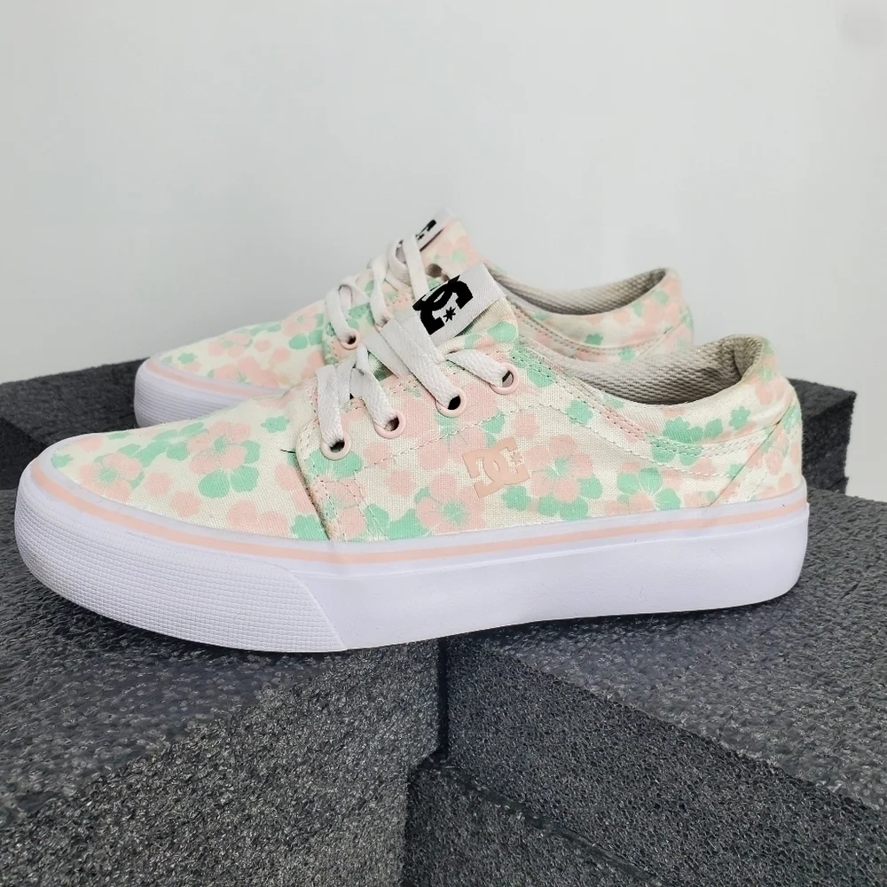 DC Shoes Youth 5 Girl's Trase TX Skate Shoes Floral Design Canvas
